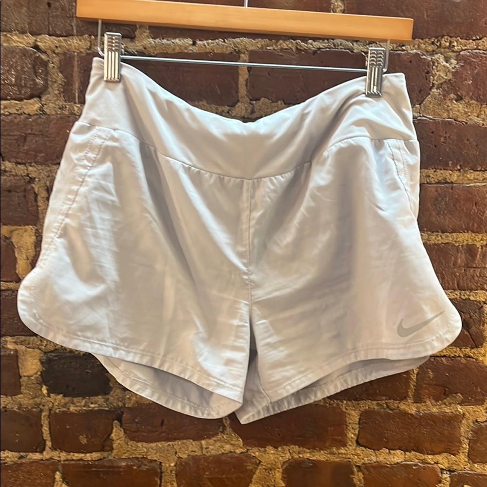 Nike Gray Athletic Shorts for Active Comfort